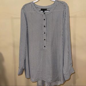 Lane Bryant top size 26/28